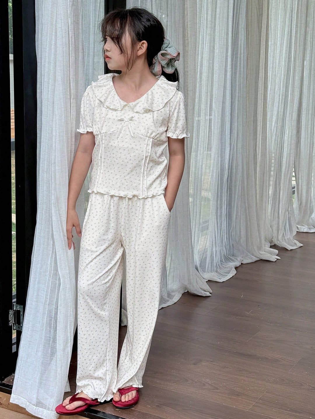 Compleu pijamale SHEIN, mix culori