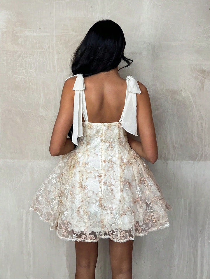 Rochie mini SHEIN, crem