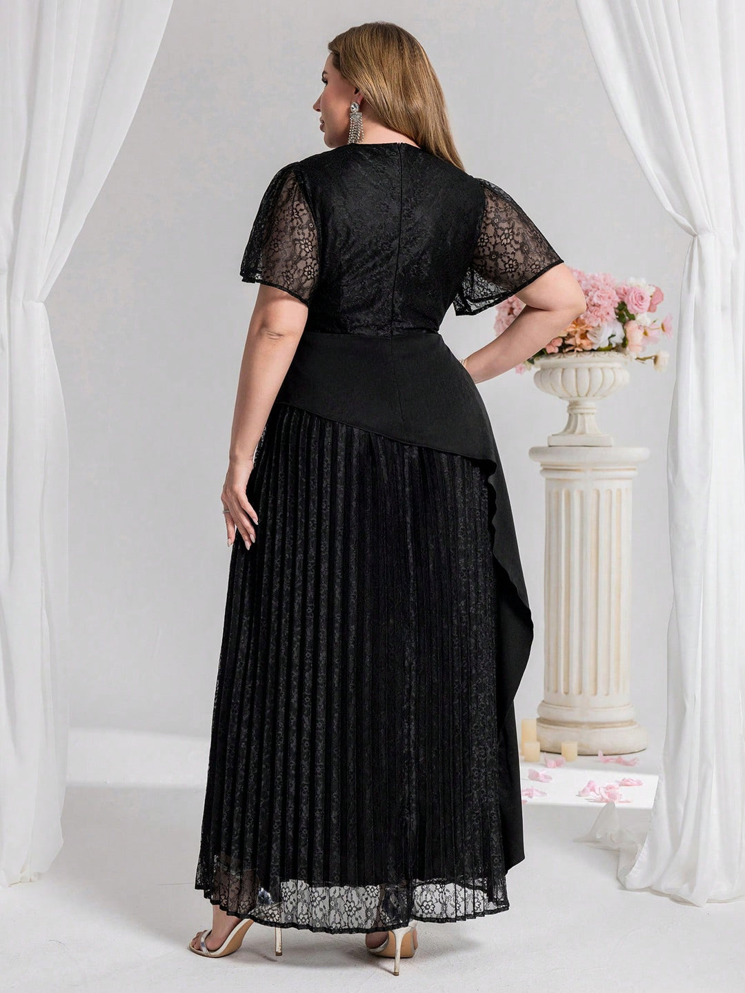 Shein Curve+ maxi ruha, fekete