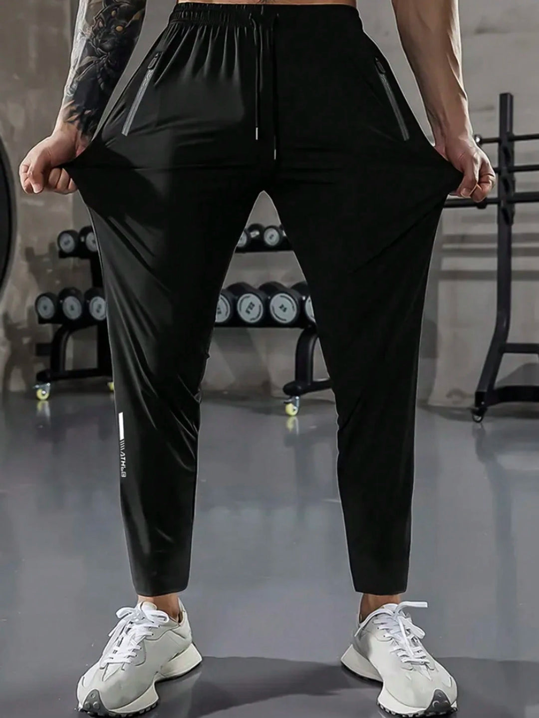 Pantaloni SHEIN, negru