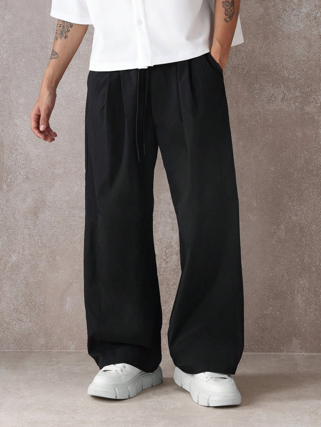 Pantalon SHEIN, negru
