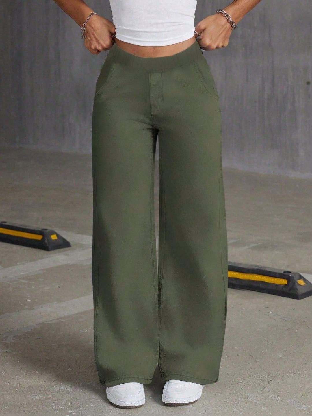 Pantaloni SHEIN, kaki