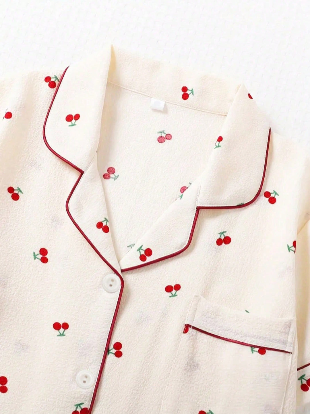 Set pijamale SHEIN, bej
