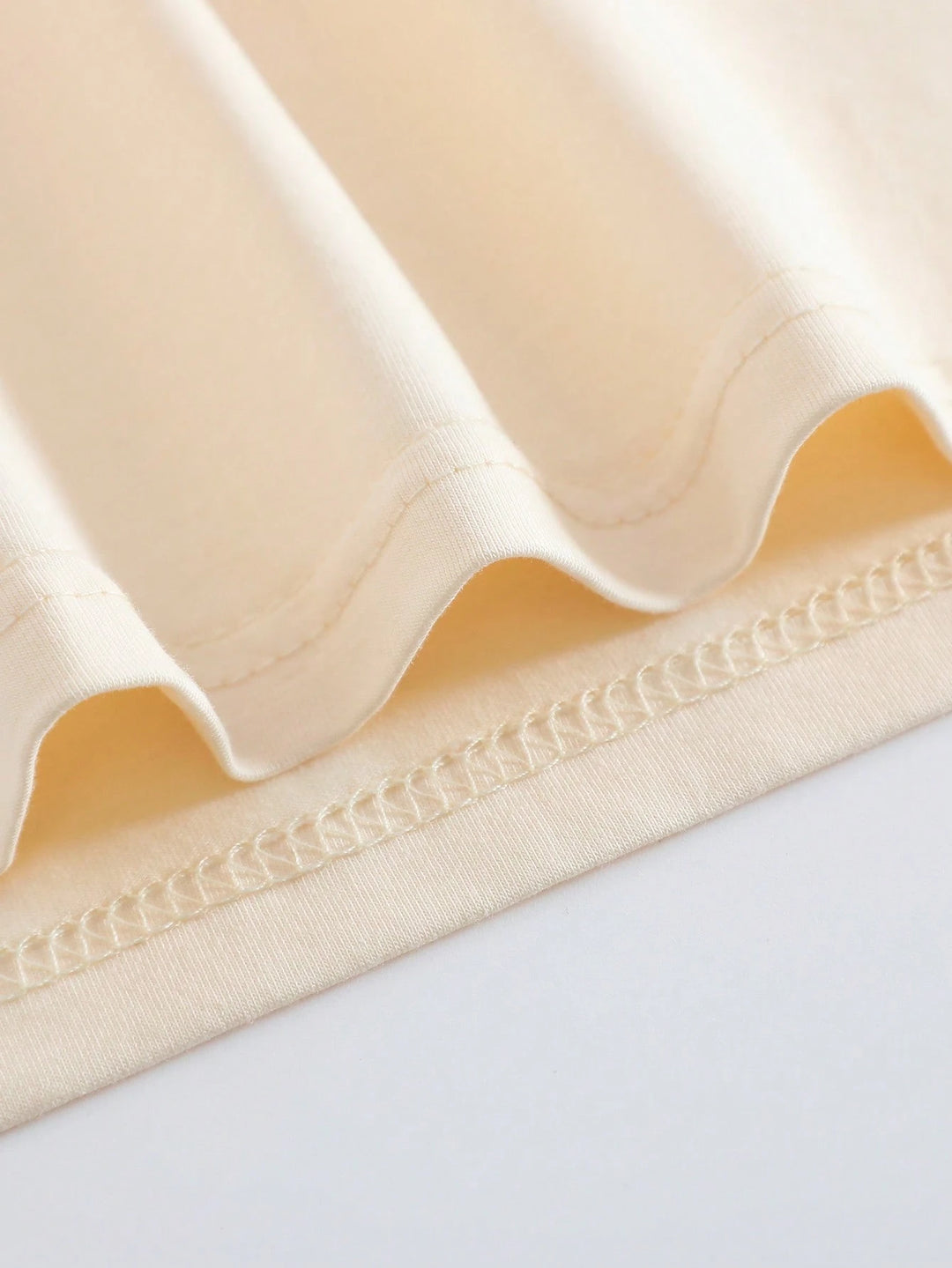 Tricou SHEIN, crem