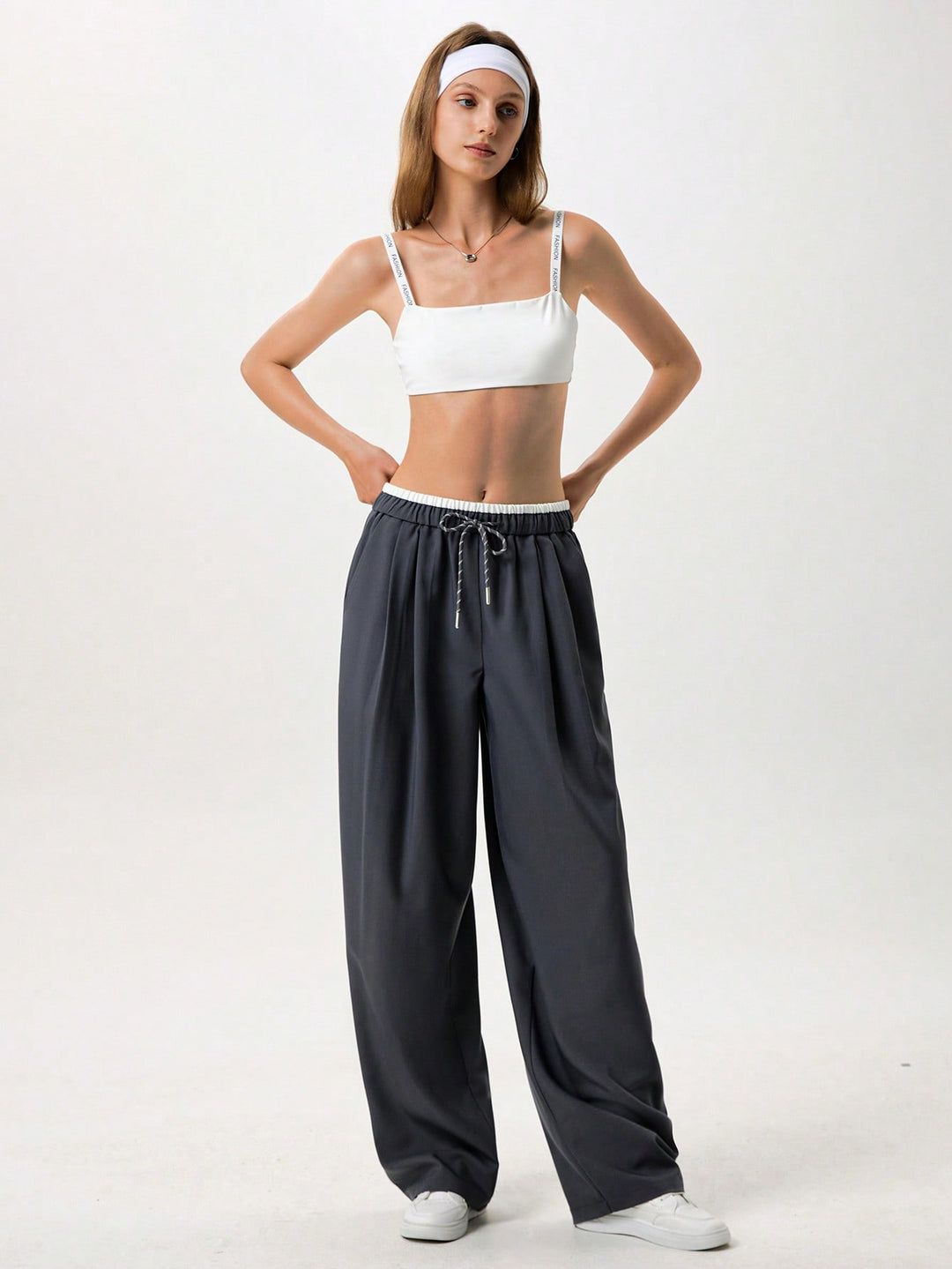 Pantaloni SHEIN, gri