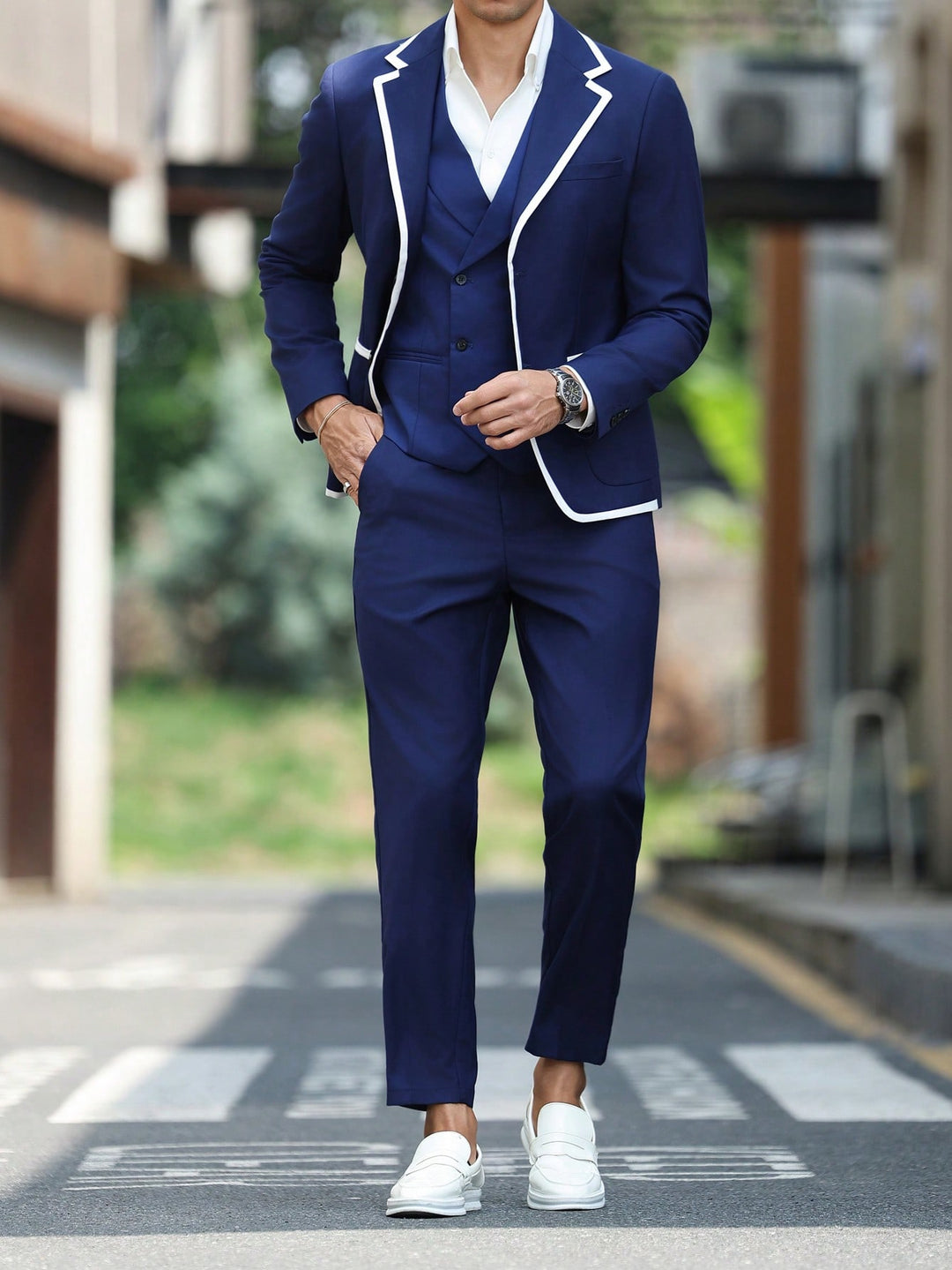 Costum SHEIN, albastru