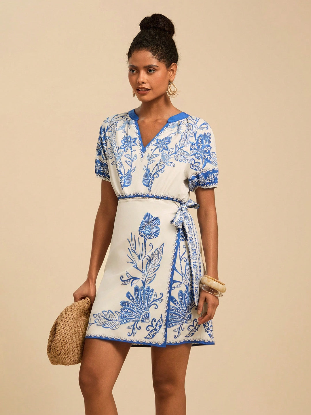 Rochie scurtă SHEIN