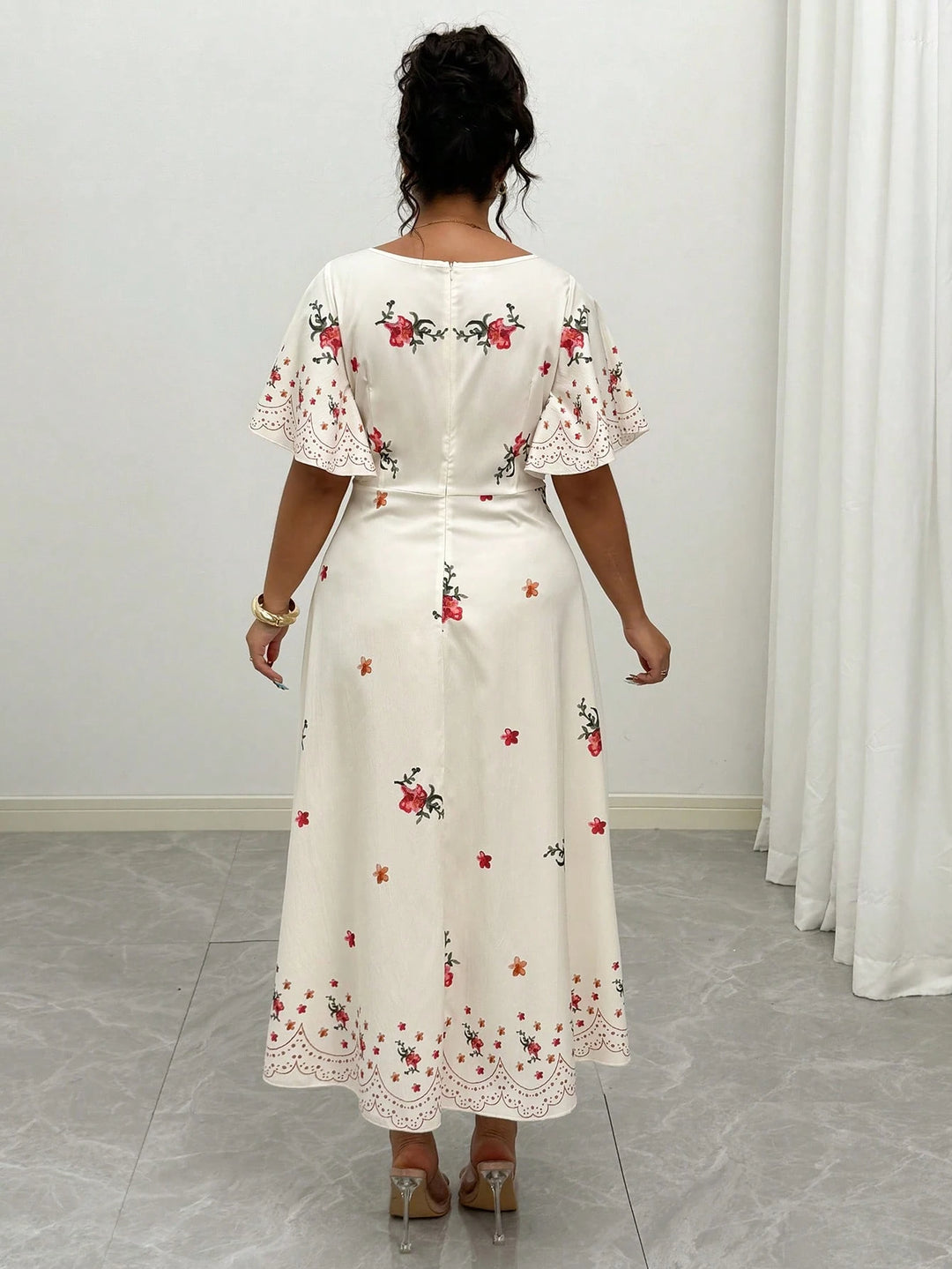 Rochie midi SHEIN, crem
