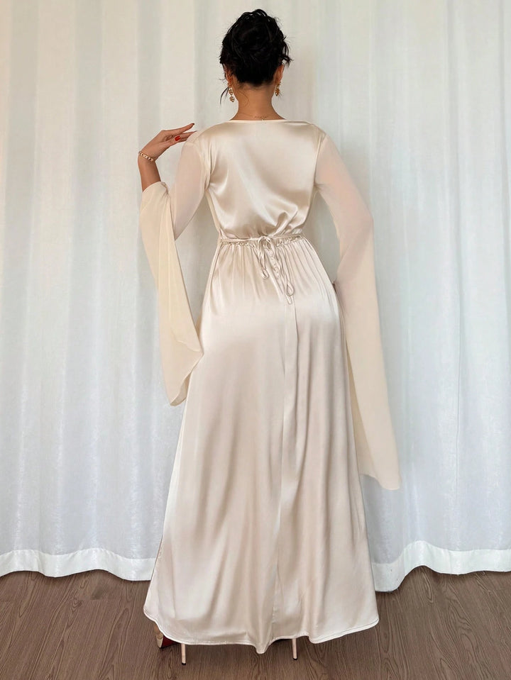 Rochie mazi SHEIN, crem