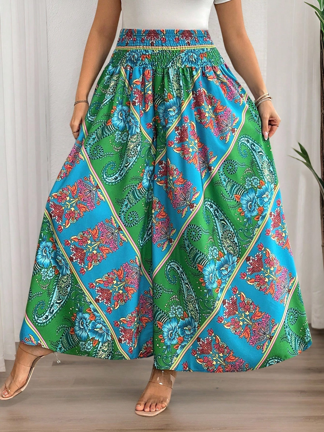Pantaloni SHEIN, mix culori