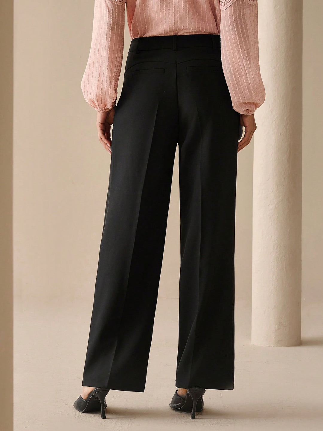 Pantaloni SHEIN, negru