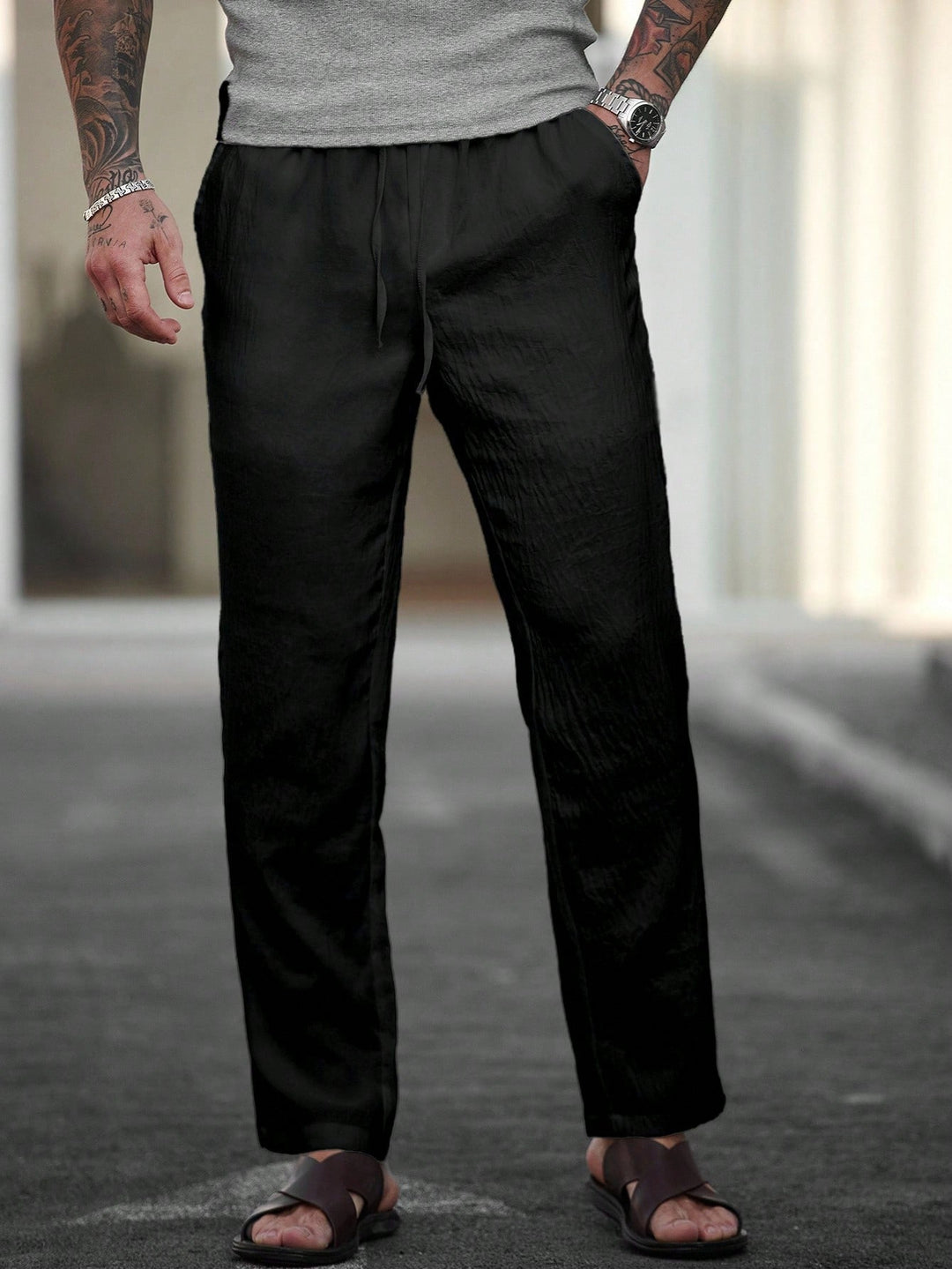 Pantaloni SHEIN, negru