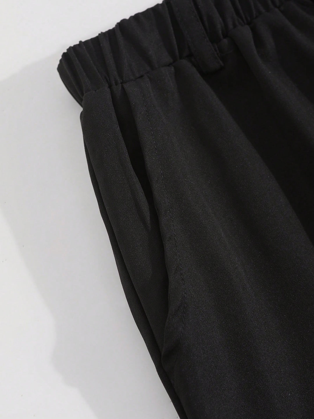 Pantaloni SHEIN, negru