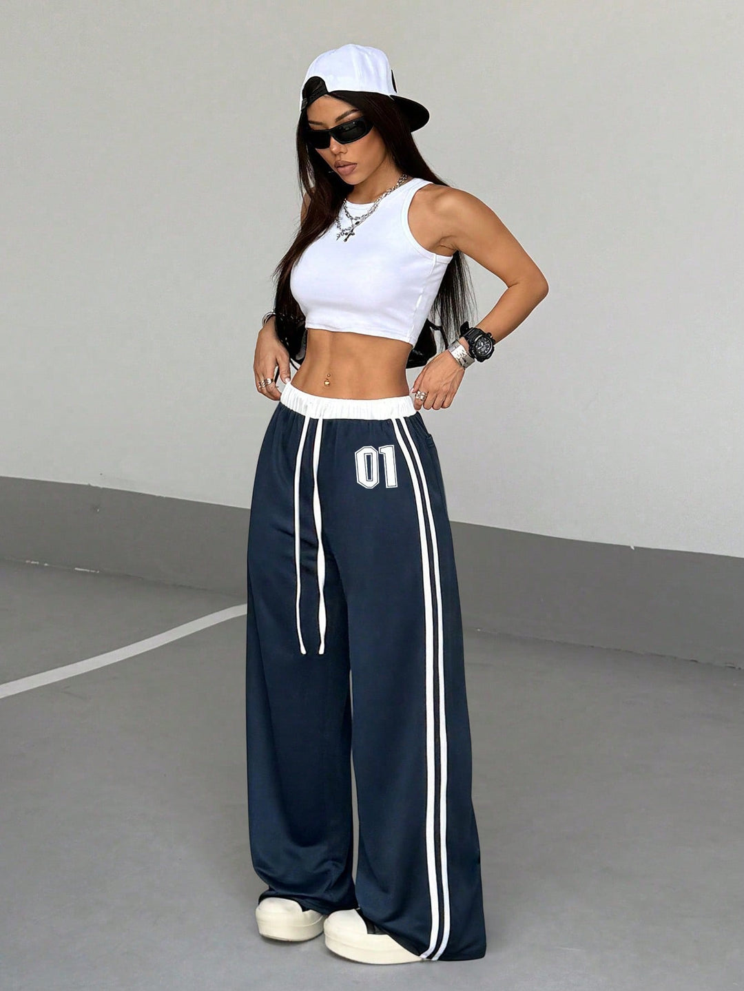Pantaloni SHEIN, albastru