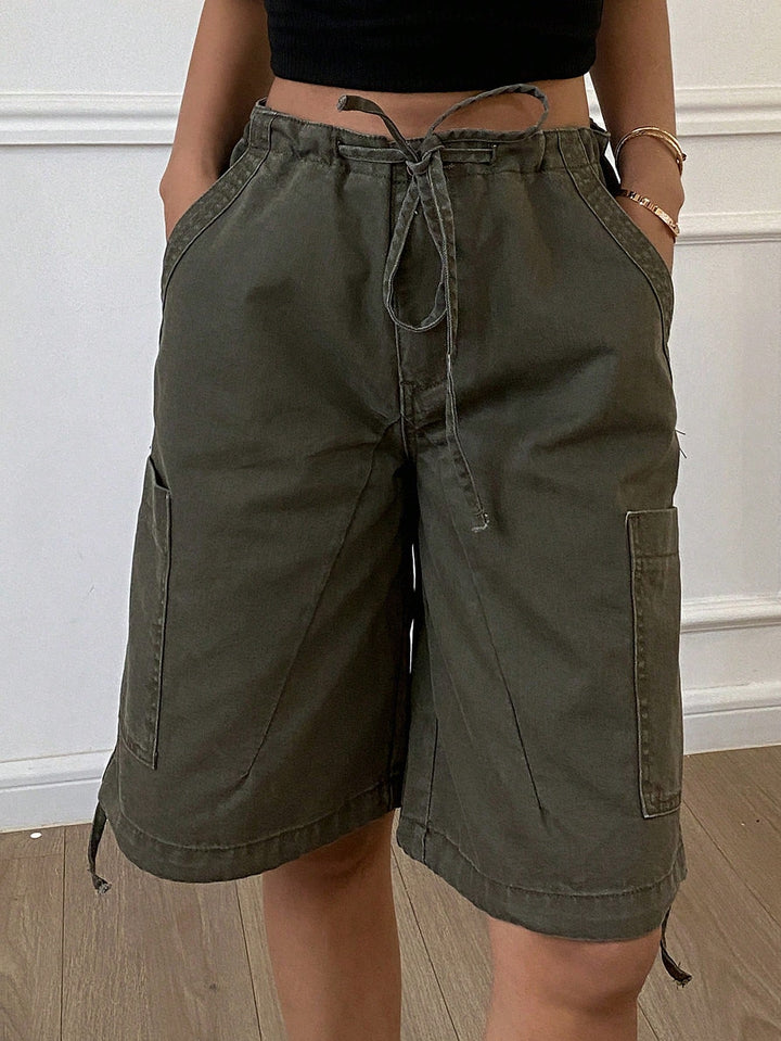 Pantaloni scurți SHEIN, kaki