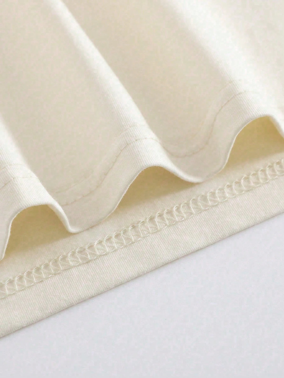 Tricou SHEIN, crem