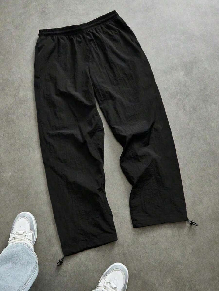 Pantaloni SHEIN, negru