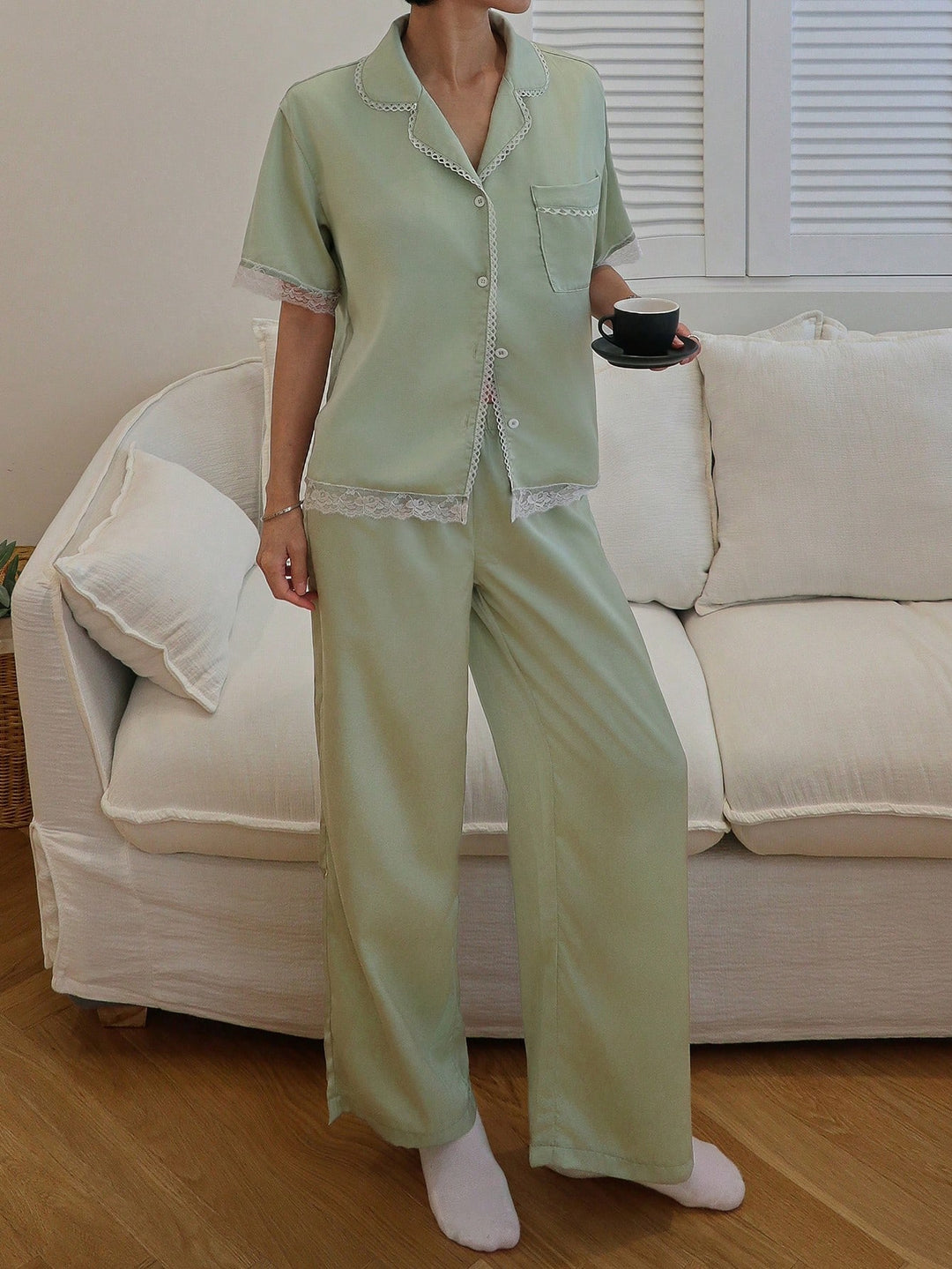 Compleu pijamale SHEIN, verde