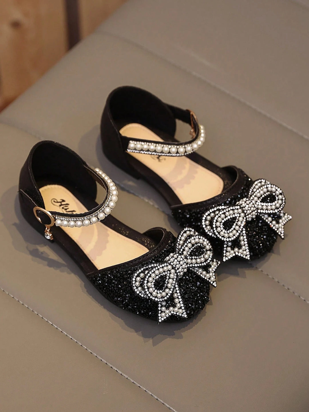 Pantofi SHEIN, negru