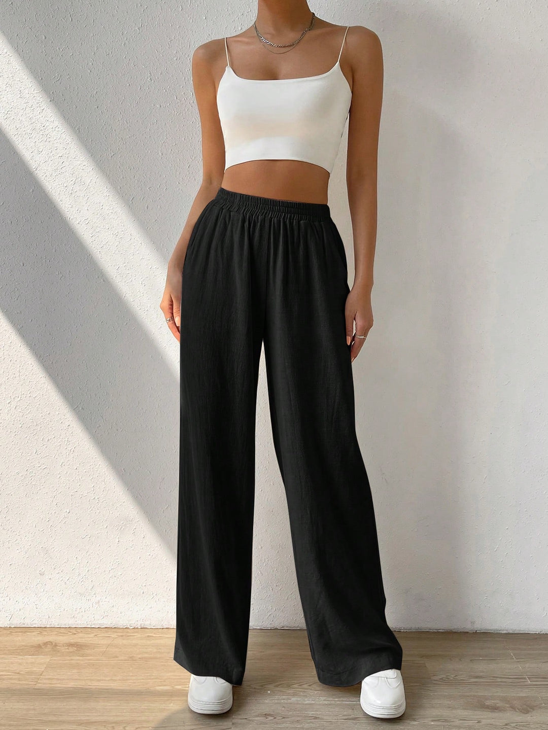 Pantaloni SHEIN, negru