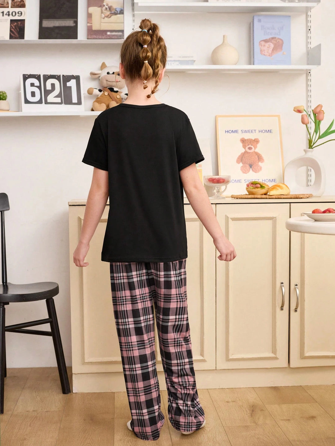 Compleu pijamale SHEIN, mix culori