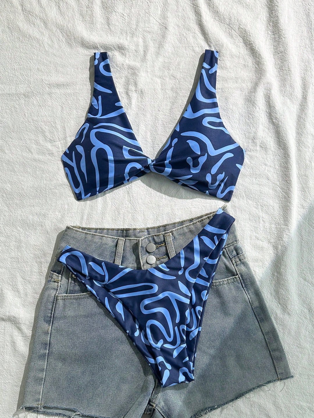 Set bikini SHEIN, mix culori