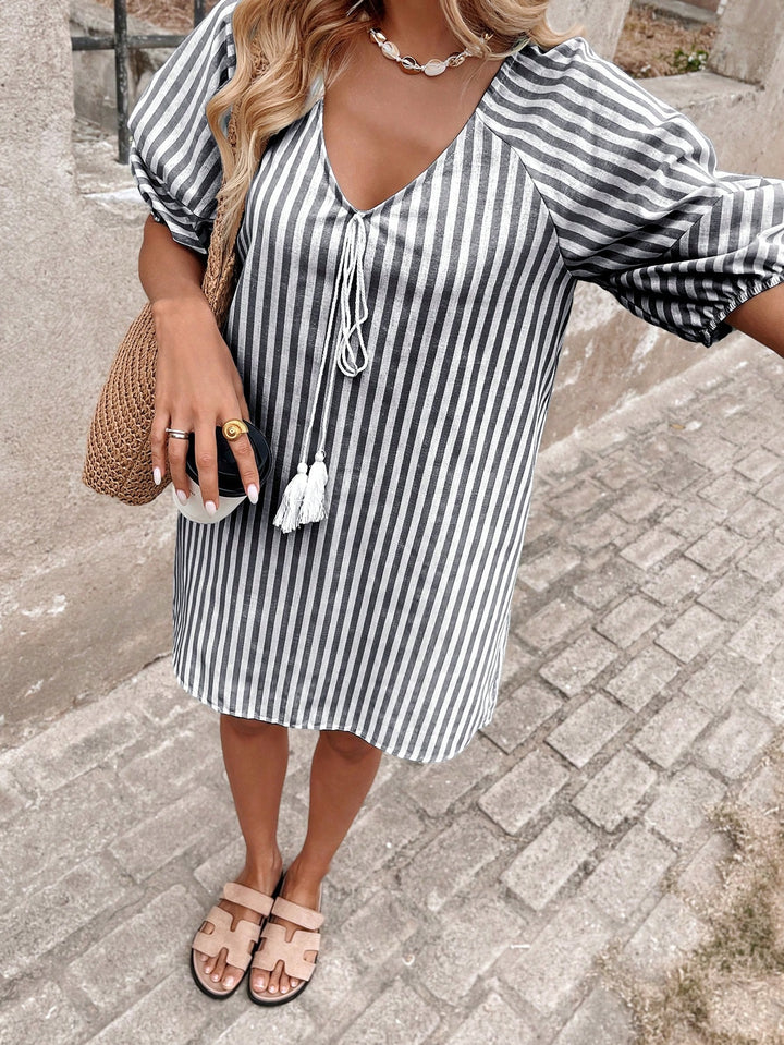 Rochie scurtă SHEIN, negru