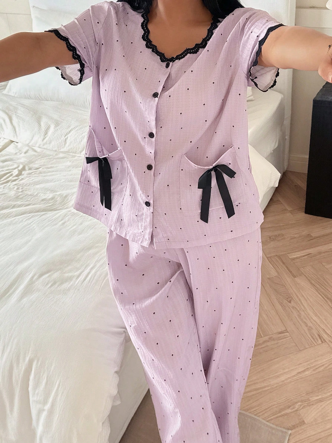Pijama SHEIN, mov