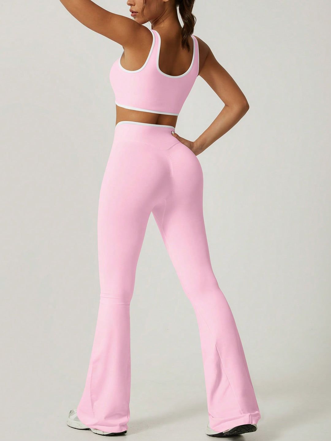 Compleu SHEIN, roz