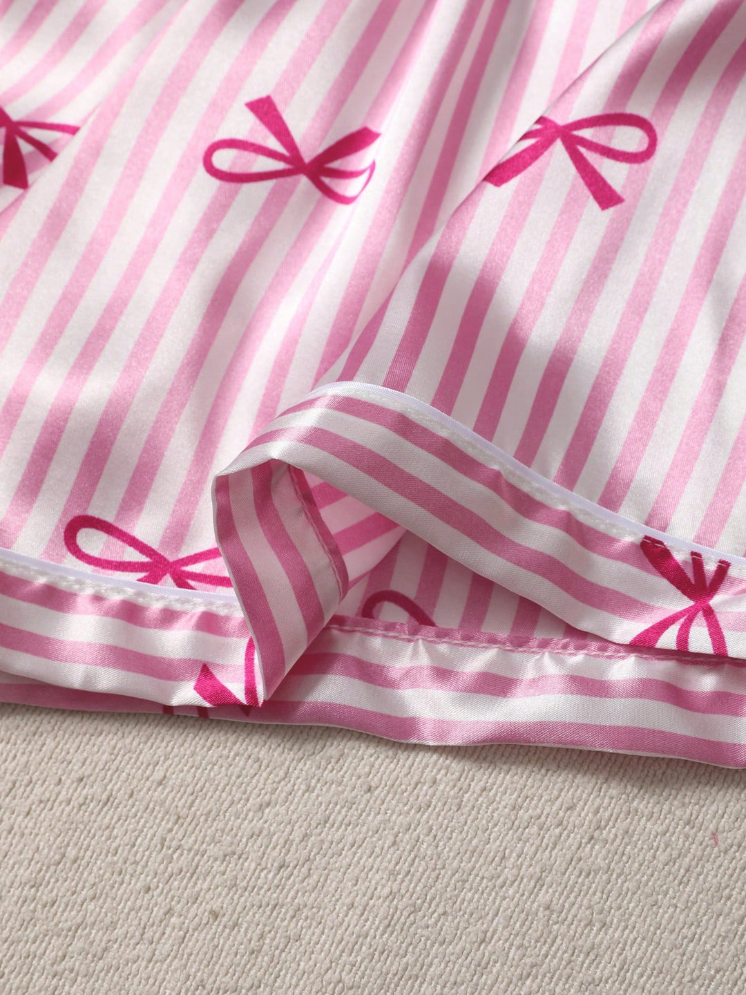 Pijama SHEIN, roz