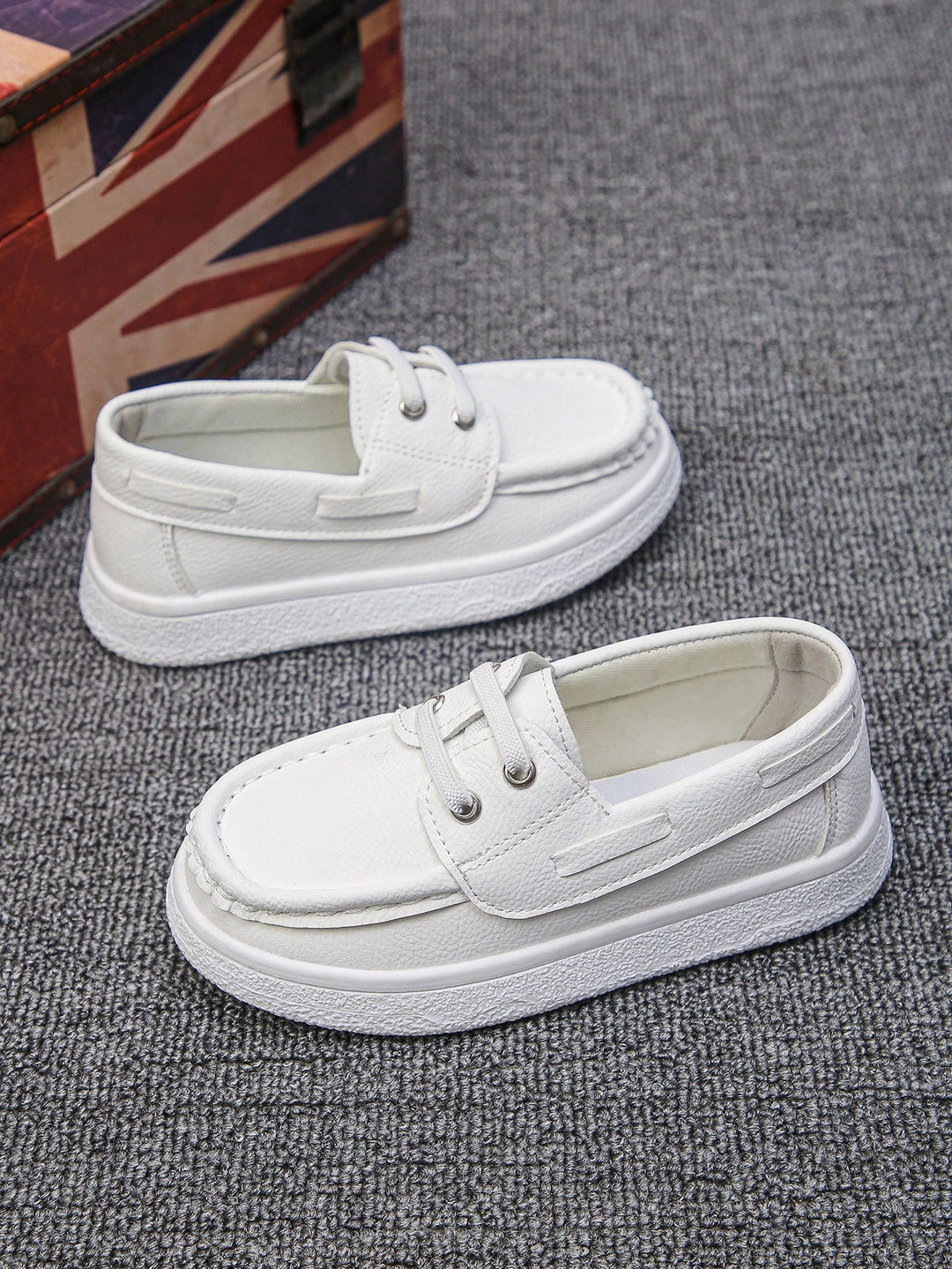 Pantofi SHEIN, alb