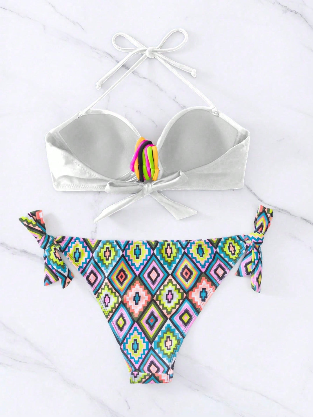 Set bikini SHEIN, alb