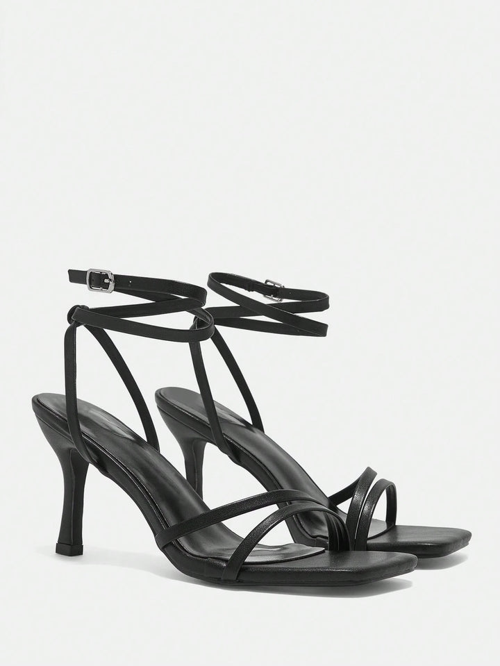 Sandale cu toc SHEIN, negru
