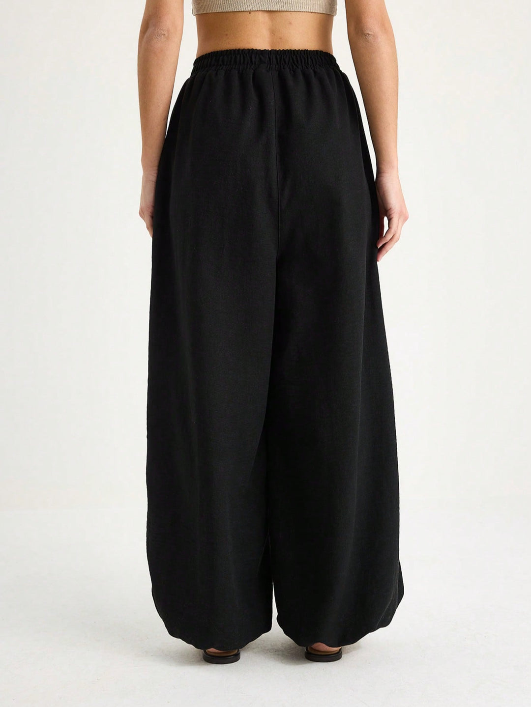 Pantaloni SHEIN, negru