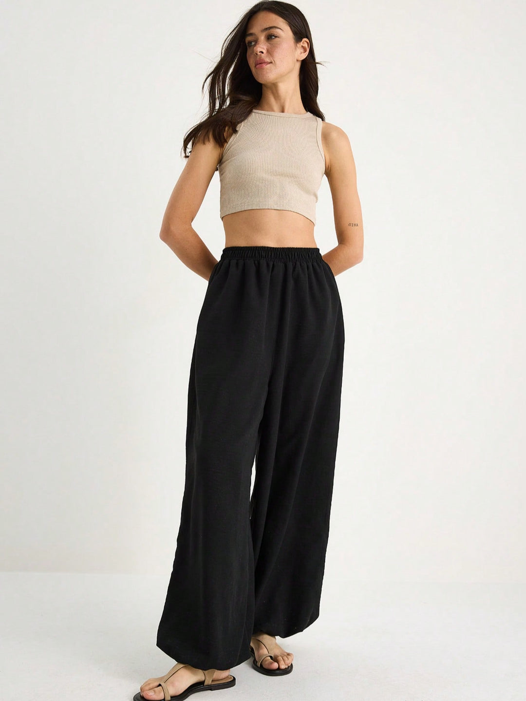 Pantaloni SHEIN, negru