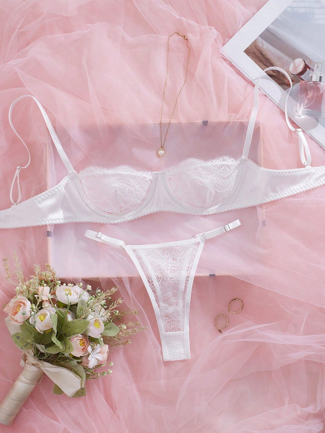 Set de lenjerie intimă SHEIN, alb