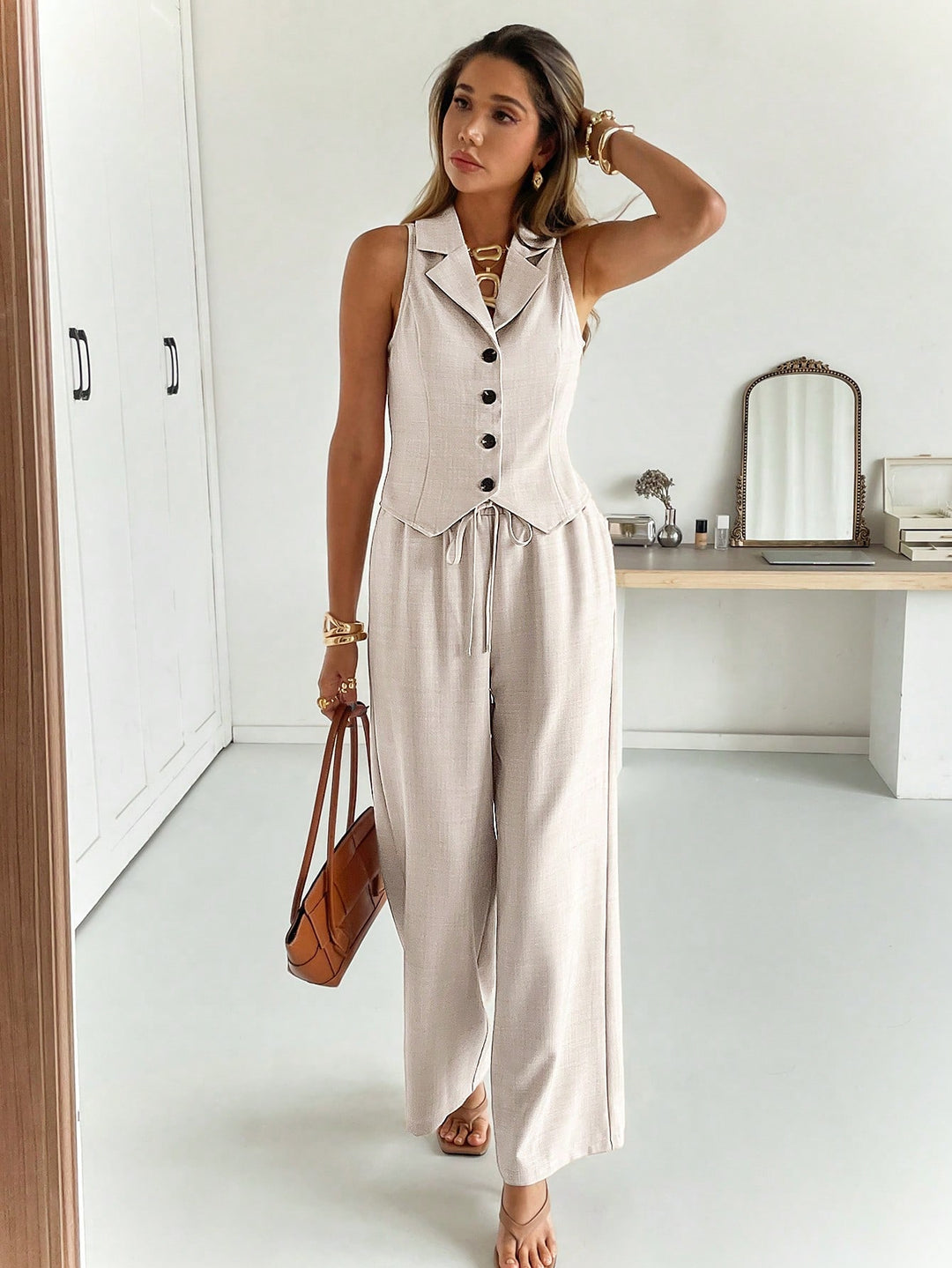 Costum SHEIN, bej
