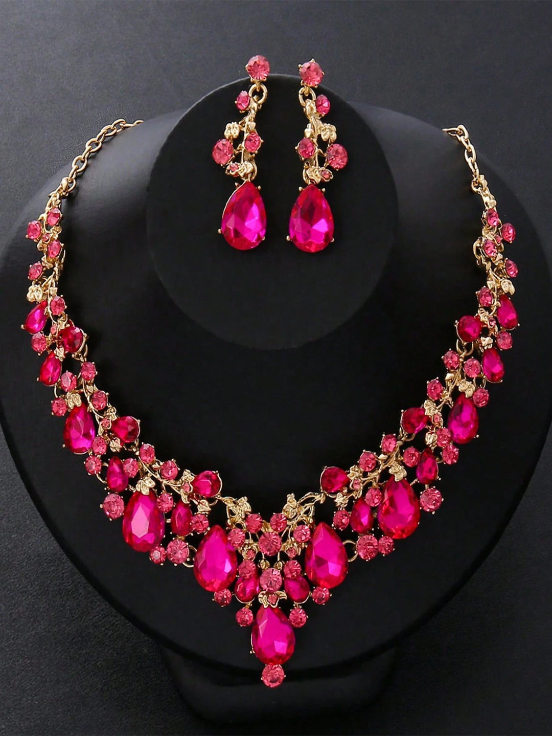 Set bijuterii SHEIN, auriu