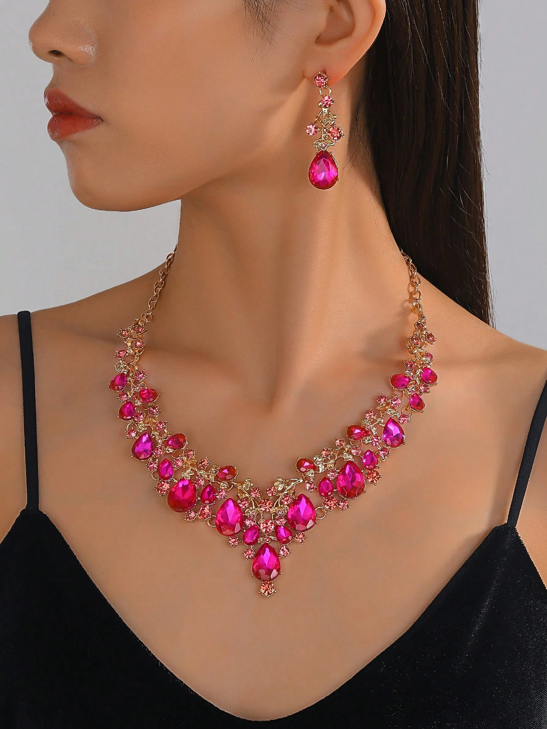 Set bijuterii SHEIN, auriu
