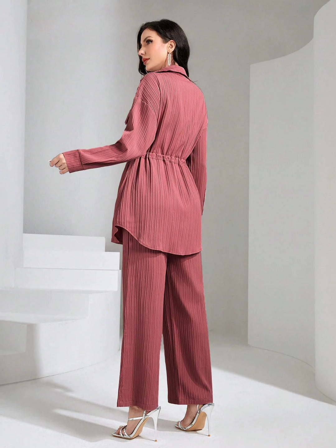 SHEIN együttes, rózsaszín