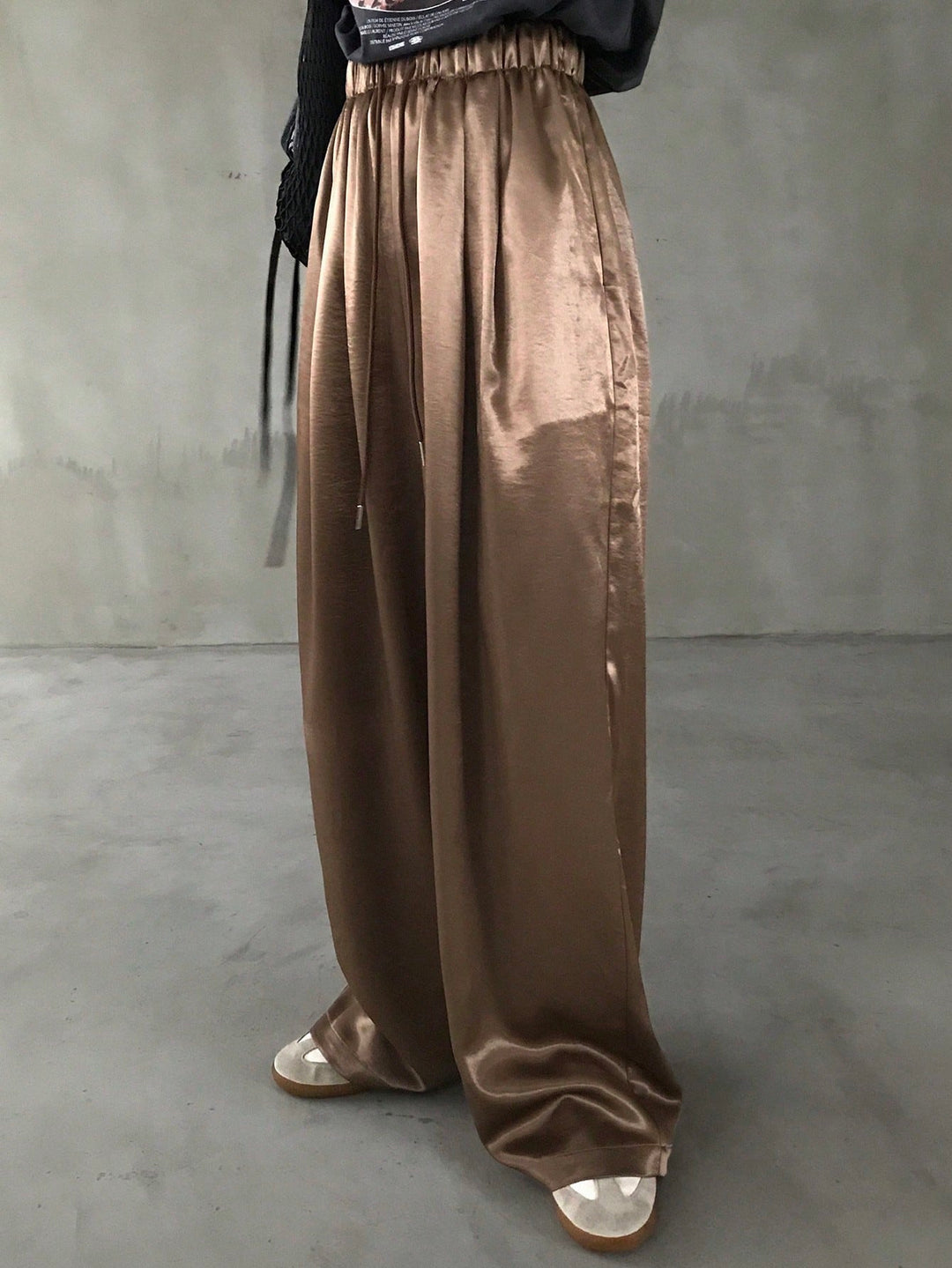 Pantaloni SHEIN, maro