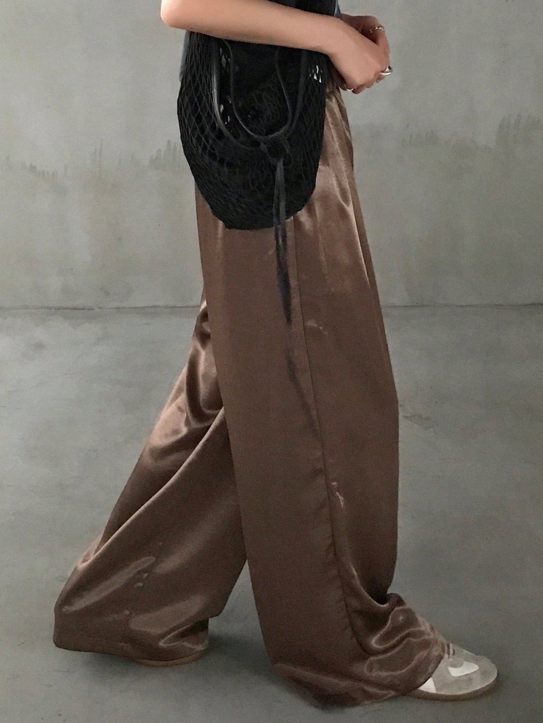 Pantaloni SHEIN, maro
