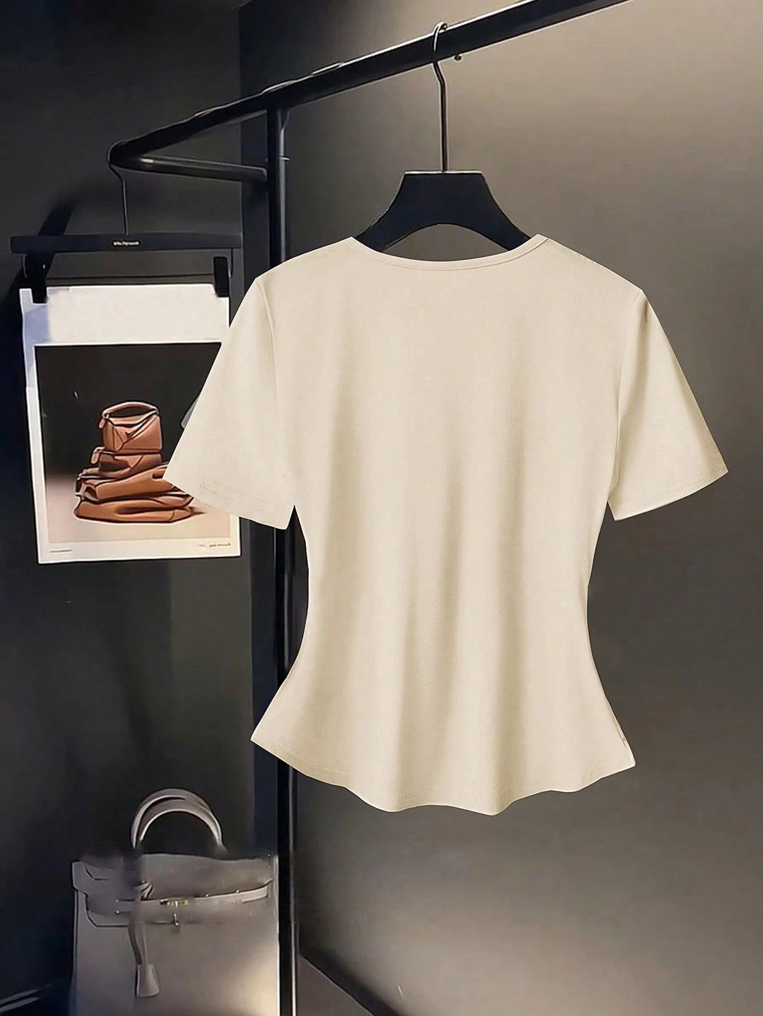Tricou SHEIN, crem