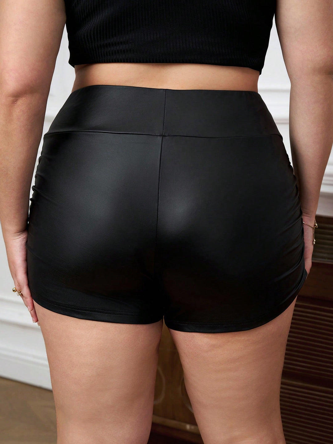 Pantaloni scurți SHEIN, negru