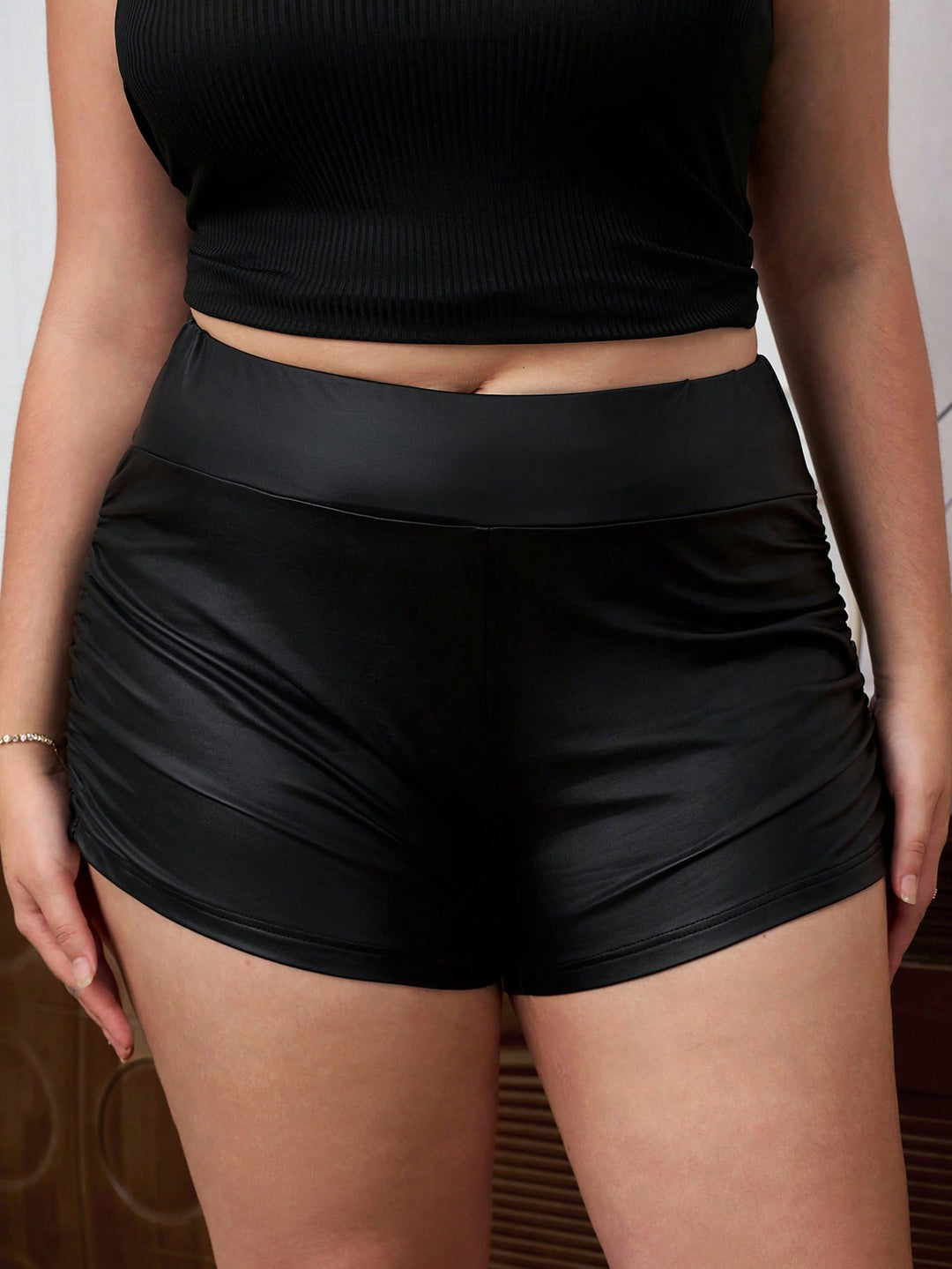 Pantaloni scurți SHEIN, negru
