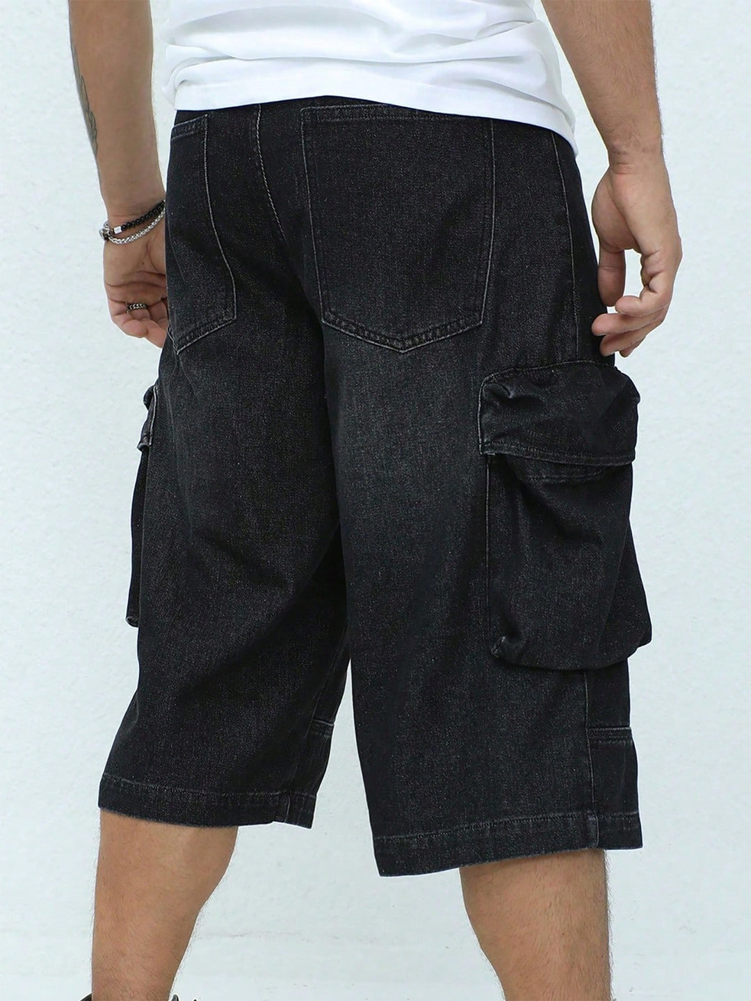 Pantaloni scurți SHEIN, negru