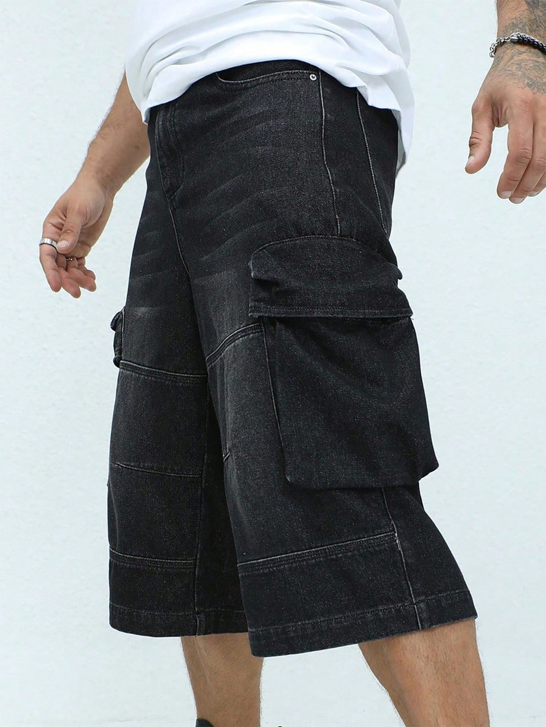 Pantaloni scurți SHEIN, negru