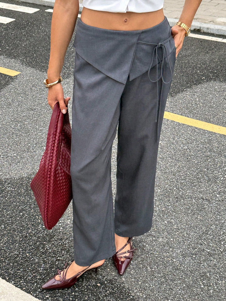 Pantaloni SHEIN, gri