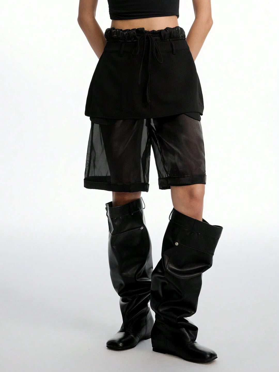 Pantaloni scurți SHEIN, negru