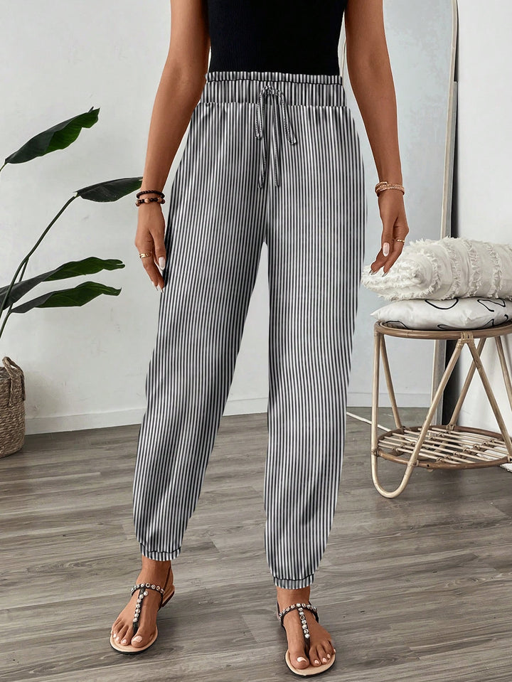 Pantaloni SHEIN, mix culori